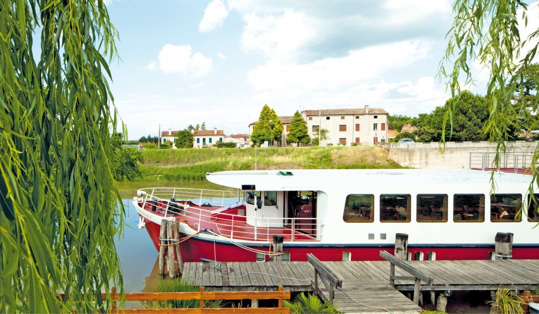 Ship details Vita Pugna