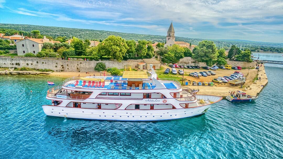 Ship details Andela Lora