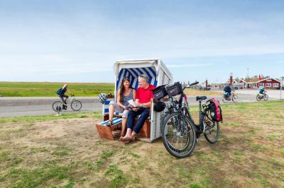 Deutschland Nordsee - Sankt-Peter-Ording Radfahrer