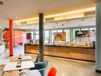 IBIS Konstanz Lobby