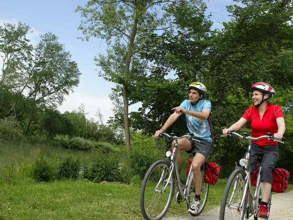 mit dem Fahrrad unterwegs in Ungarn