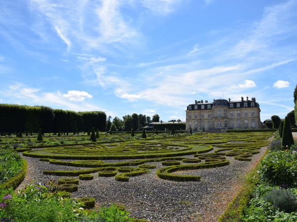 Chateau Champs sur Marne