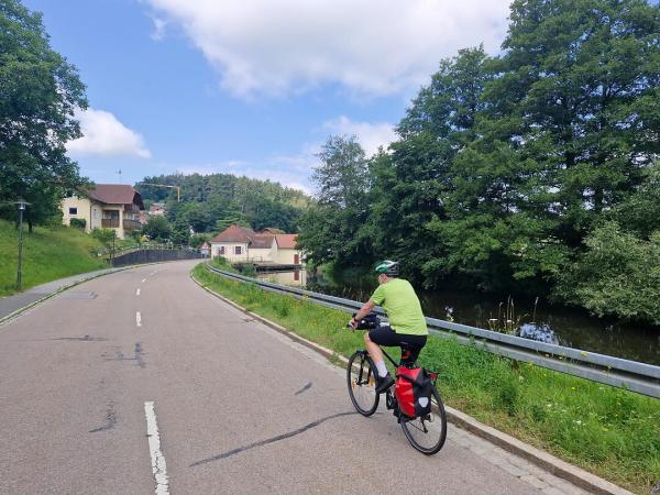 Radfahrer auf der Strecke