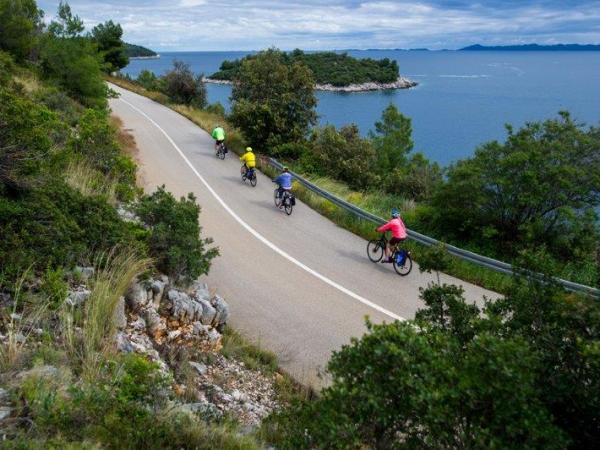 Mit Fahrrad und Schiff Melody unterwegs in Sddalmatien