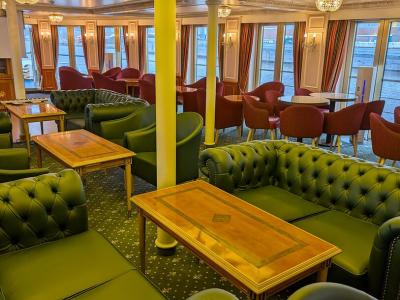 Casanova Lounge