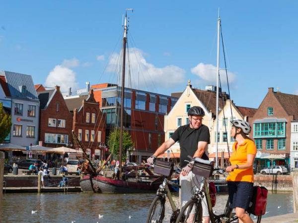 Nordsee - Husum-Binnenhafen - Radfahrer