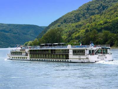 MS Vivienne in der Wachau