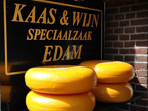 Edam cheese