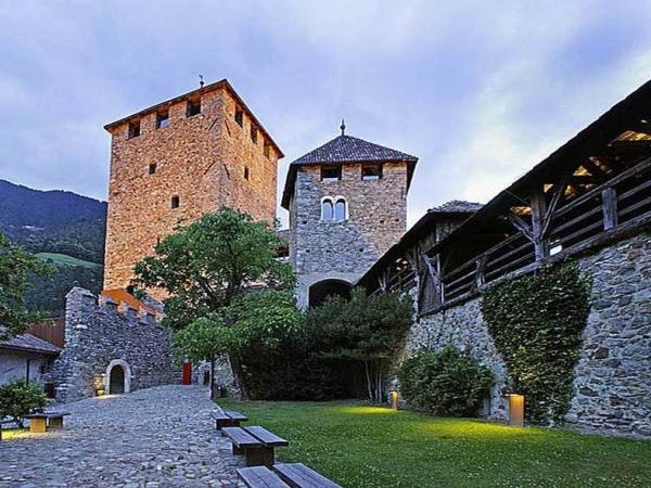 Tyrol Castle