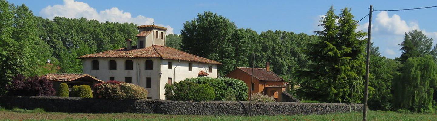 Mohnfelder mit Haus | © SYP