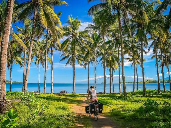 Radfahrer auf Sumbawa