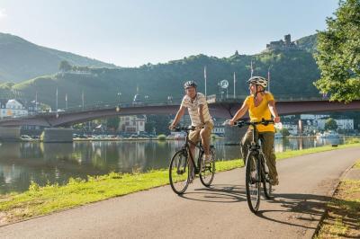 Radfahrer am Moselradweg