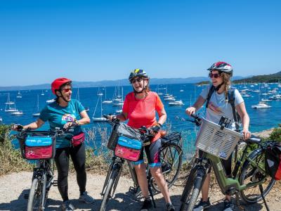 Susanne, Ingrid und Eva in Porquerolles