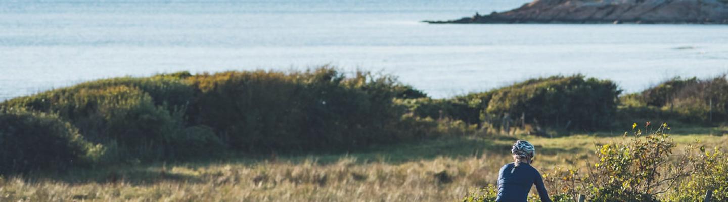 Radlerin zwischen Halmstad und Falkenberg | © Ron Johansson