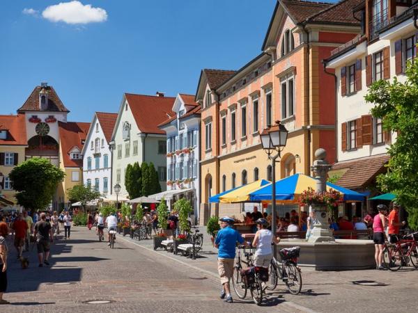 Uferpromenade in Meersburg am Bodensee