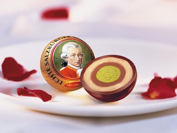 Mozartkugel von Mirabell