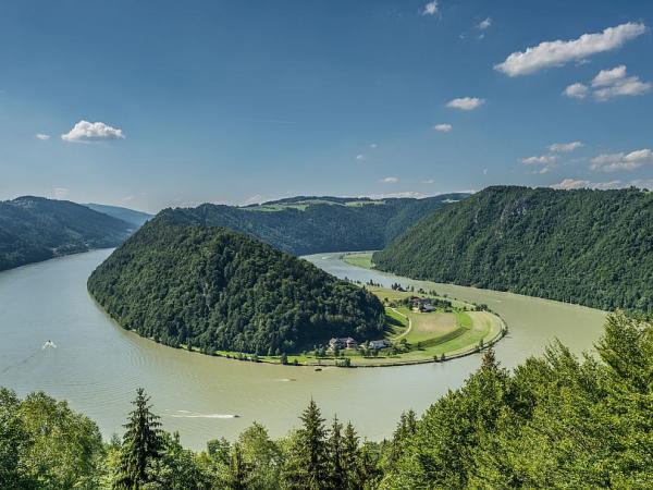 Danube loop