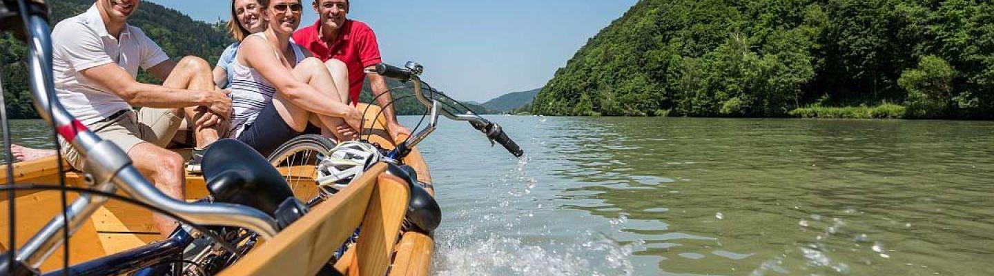 Zillenfahrt in der Donauschlinge | © WGD Donau Obersterreich Tourismus GmbH/Hochhauser