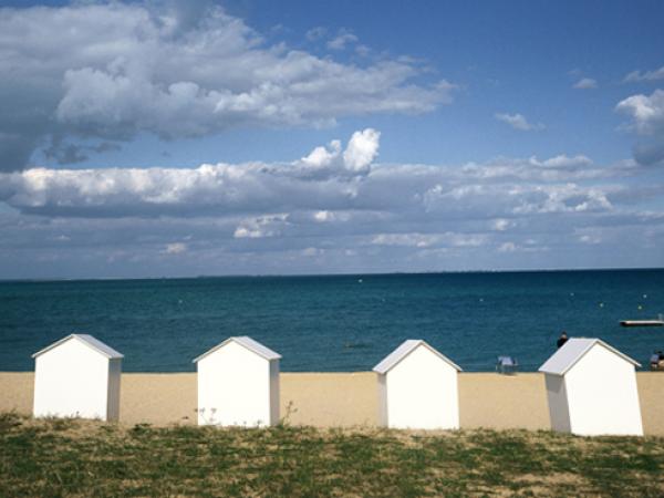 Beach at the island of R