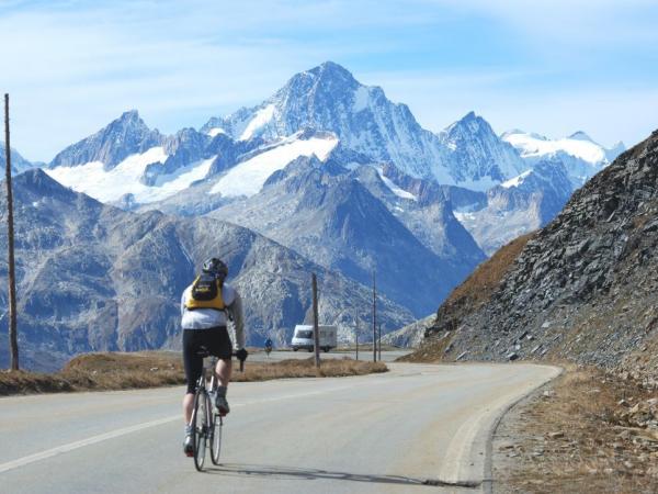 Schweizer Alpenpsse-Tour