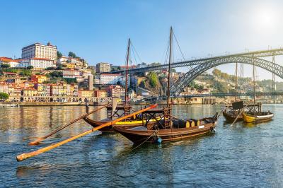 traditionelle Boote in Porto