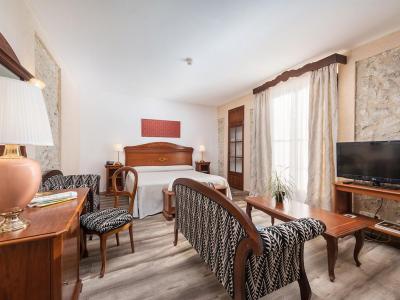 Mallorca - Deluxe Zimmer - Hotel Monnaber Nou
