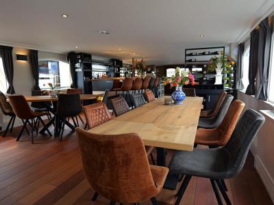 Magnifique 1 Restaurant