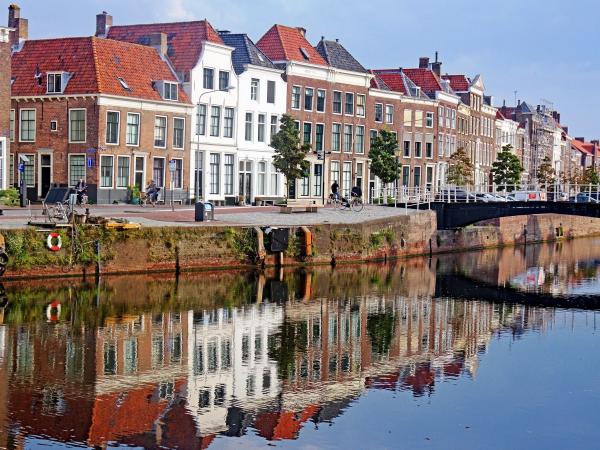 Middelburg Spiegelungen am Fluss