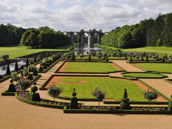 Chateau de Maintenon