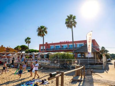 Hyeres - Hotel La Potinere mit Privatstrand