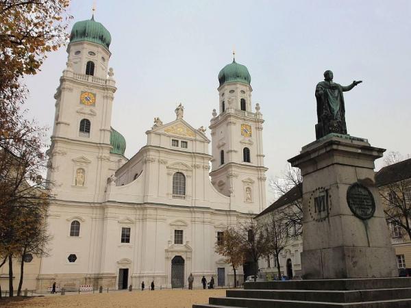 city of Passau - St. Stephan cathedral