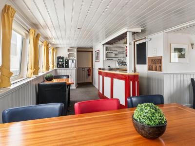 Barbereich Anna Antal