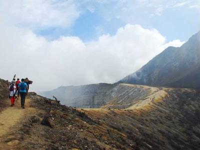 Schwefeltrail - sulfur trail