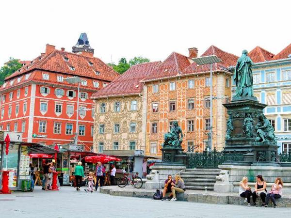 Graz Hauptplatz