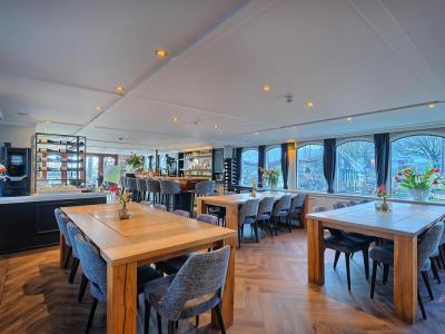 Magnifique 2 Restaurant