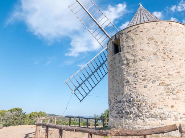 Windmhle auf der Insel Porquerolles