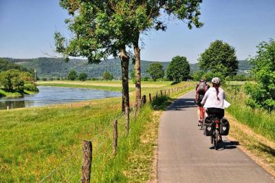 Weser-Radweg Radfahrer