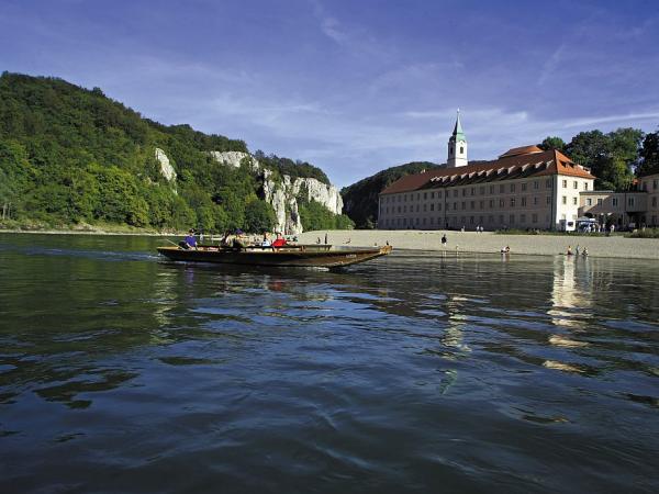 Crossing the danube